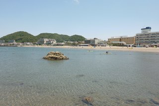 1200px-Morito_Beach_-_Hayama.jpg